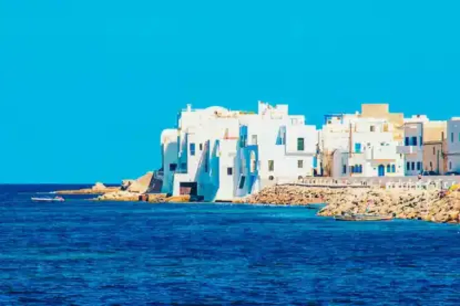 Beautiful coastal views and historic sites along the Mediterranean during a 4-day private tour from Sousse to Monastir and Mahdia