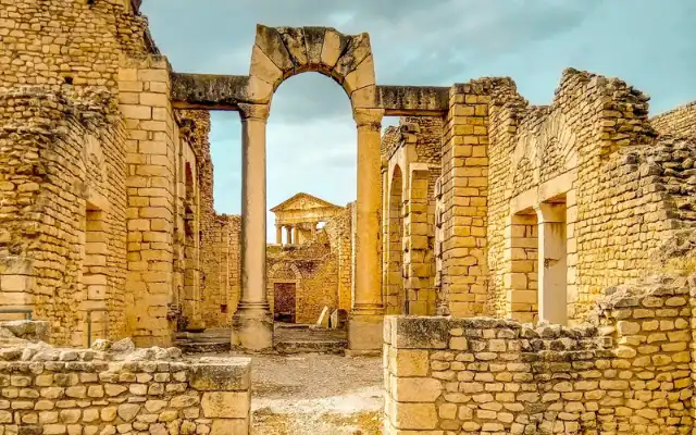 Ôthentic Travel & Services