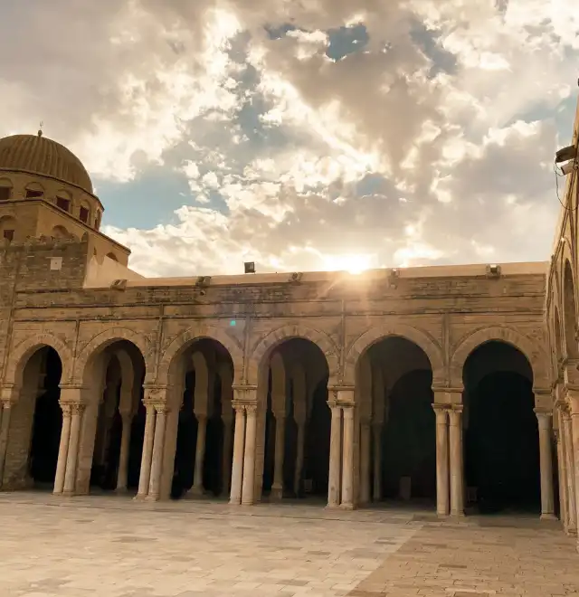 Ôthentic Travel & Services